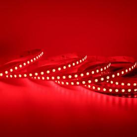 Červený LED pásek